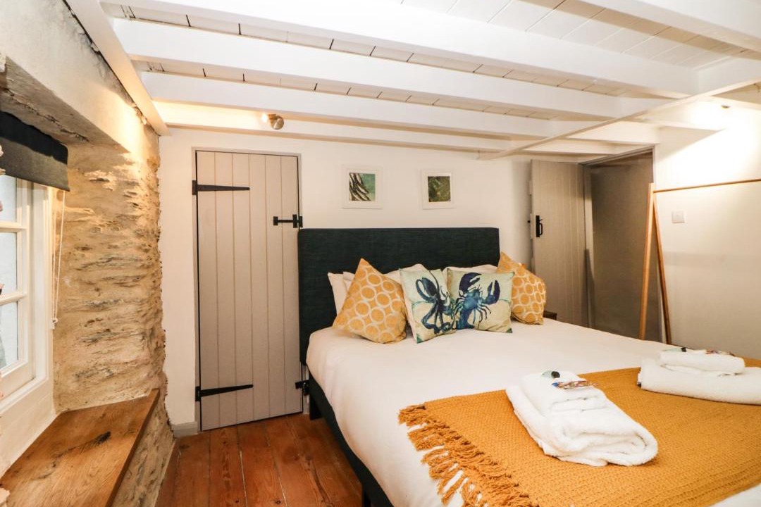 Photo of Bedroom in Polperro