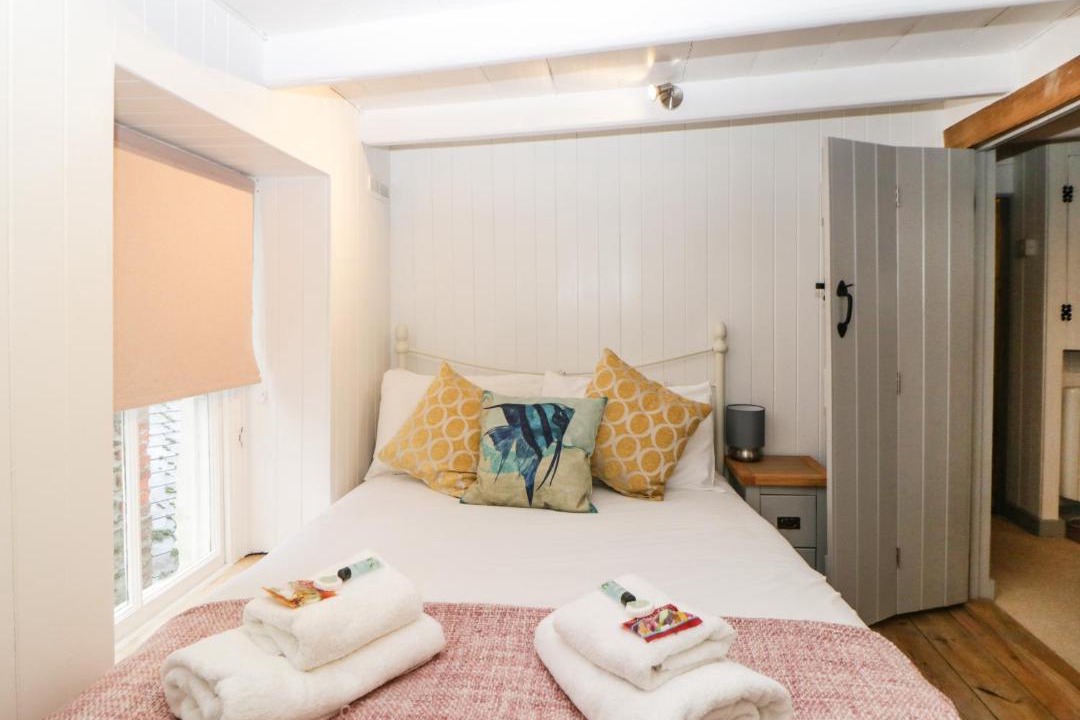 Photo of Bedroom in Polperro