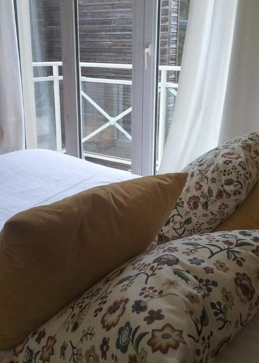 Photo of Others in Olivet