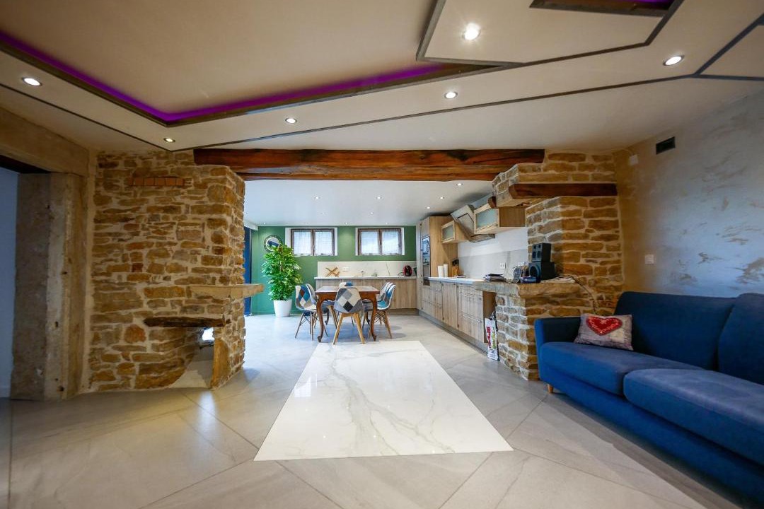 Photo of Others in Panossas