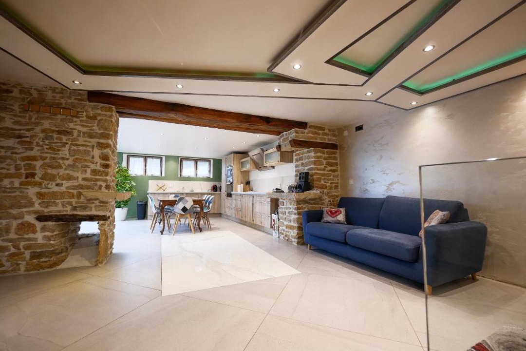 Photo of Others in Panossas