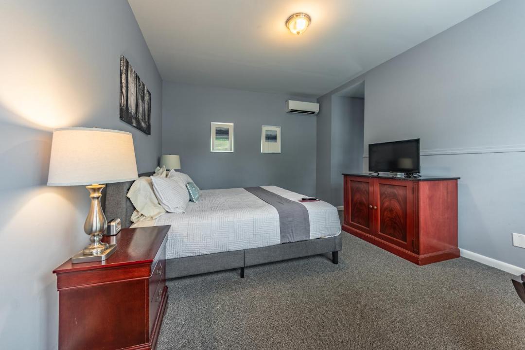 Photo of Others in New Milford