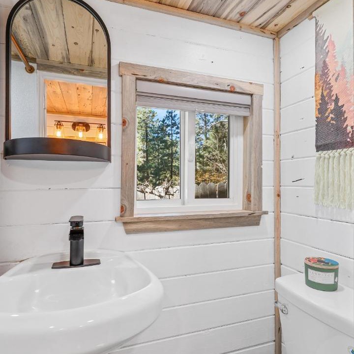 Photo of Bathroom in Mountainaire