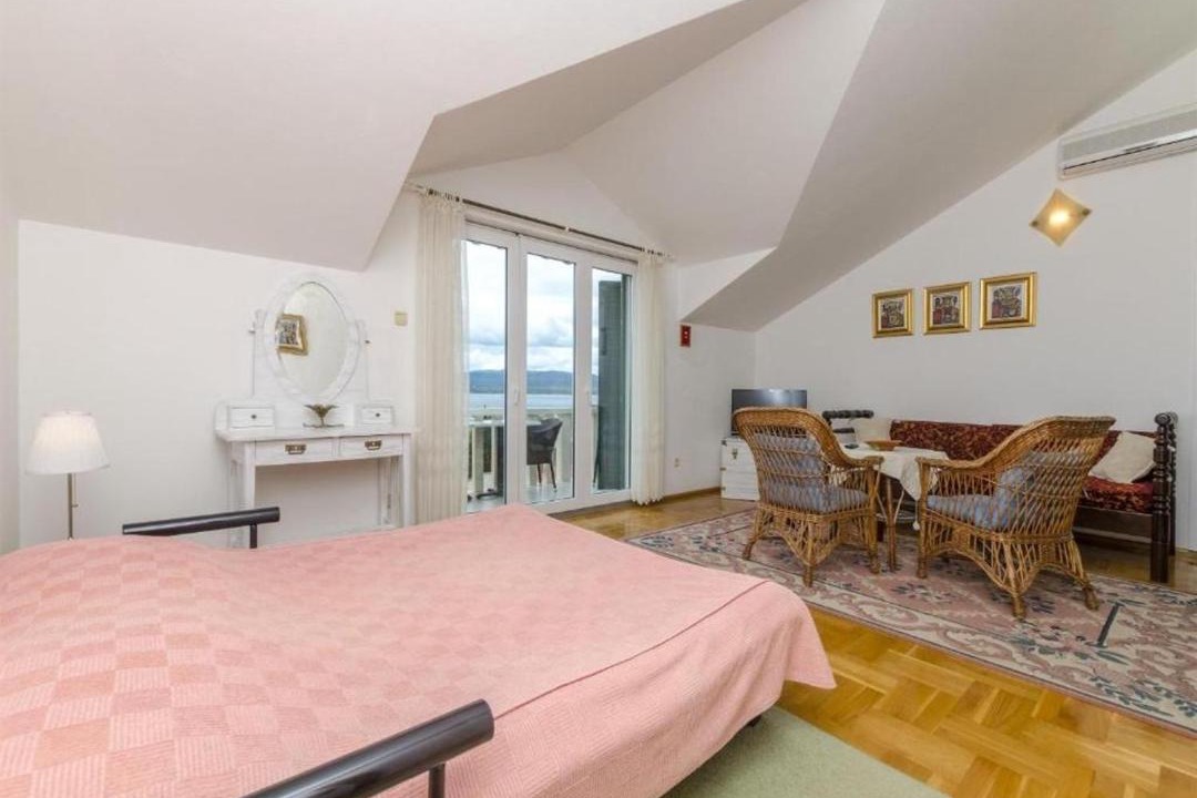Photo of Bedroom in Bol