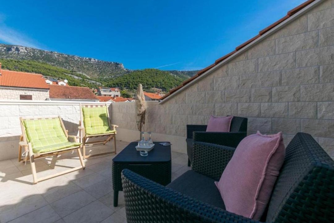 Photo of Patio Balcony in Bol
