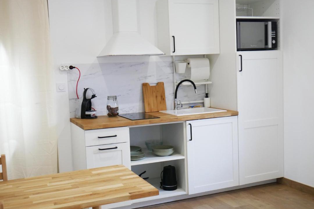 Photo of Kitchen in Saint-Denis-de-l'Hotel