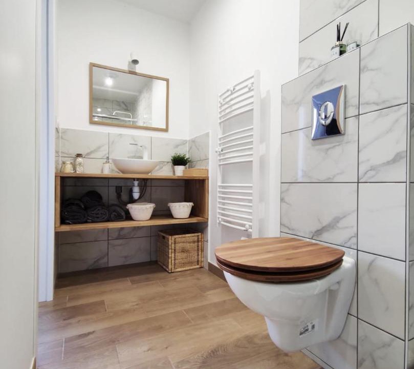 Photo of Bathroom in Saint-Denis-de-l'Hotel