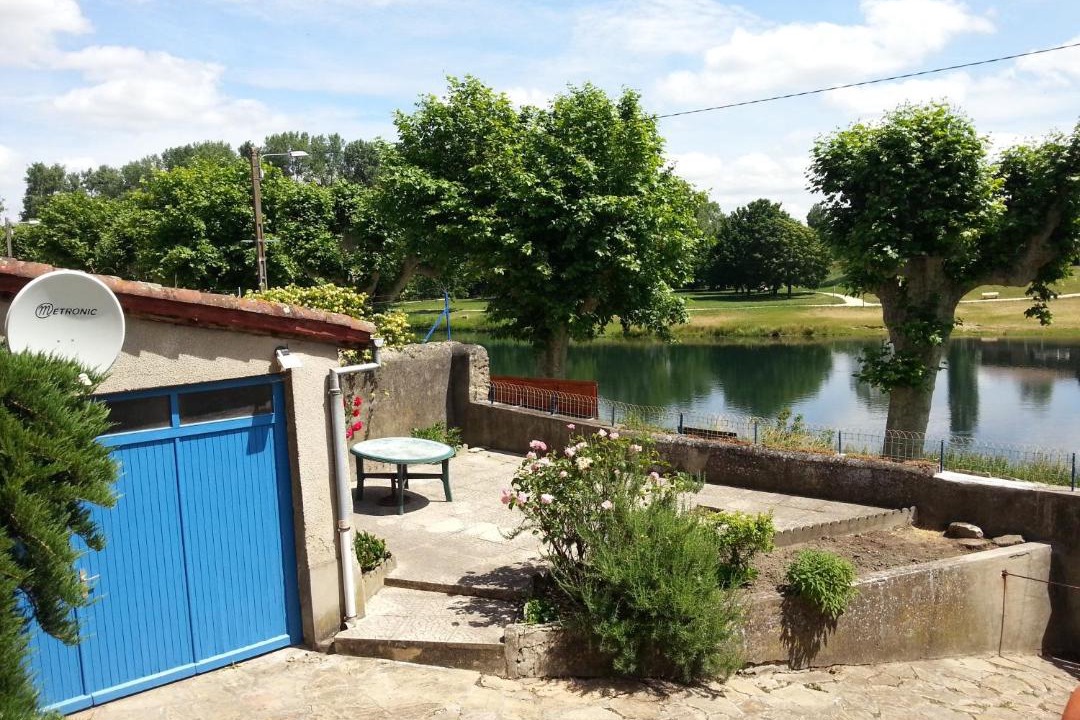 Photo of Others in Saint-Pierre-de-Boeuf