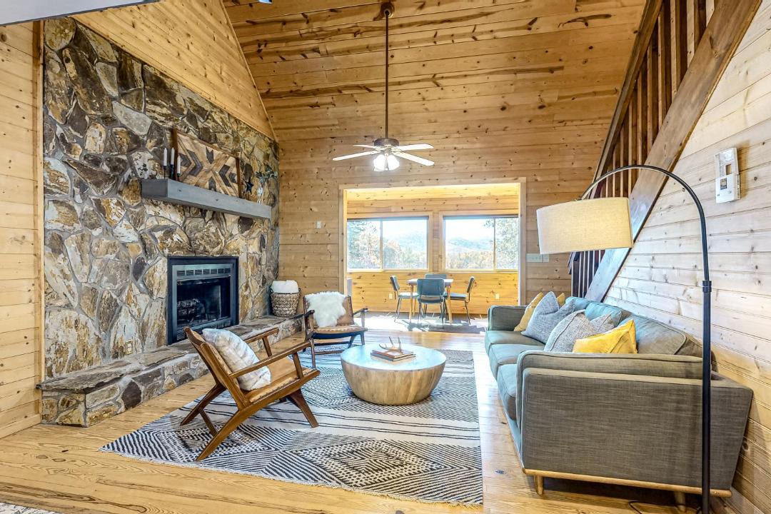 Photo of Livingroom in Morganton