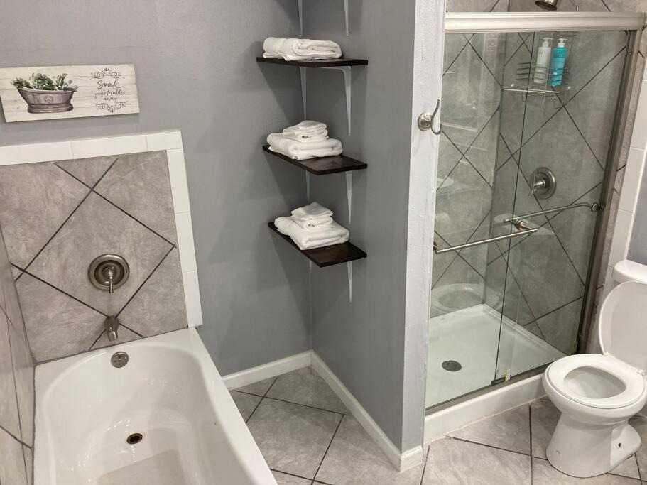 Photo of Bathroom in Highland Historic District