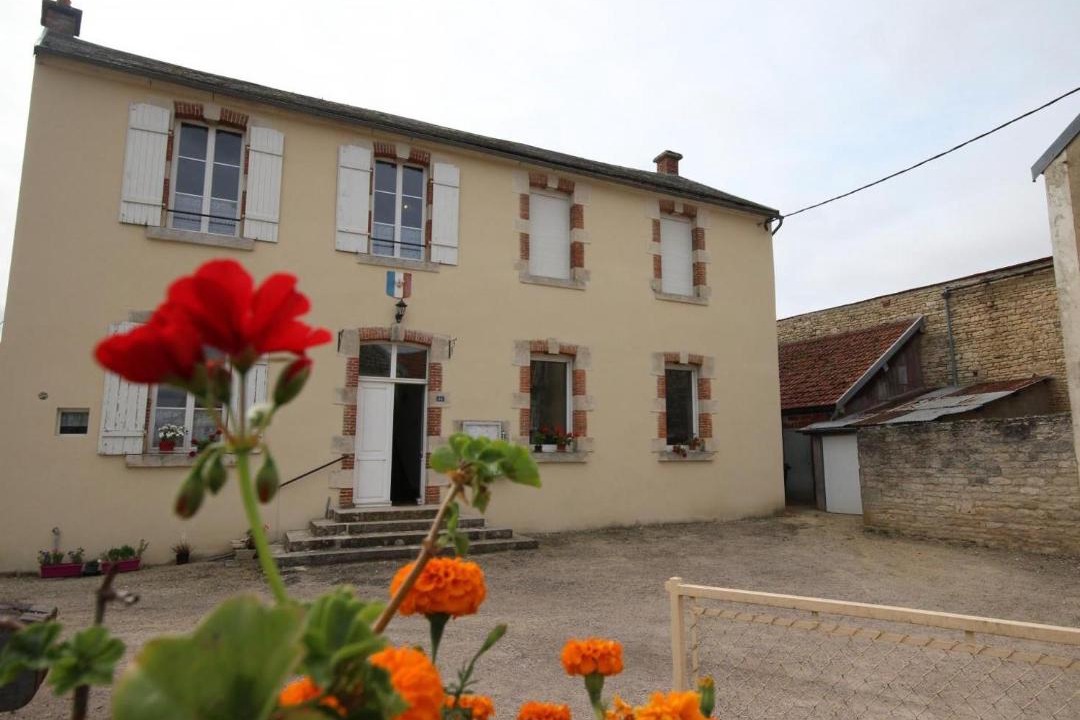 Photo of Buildings in Marcenay