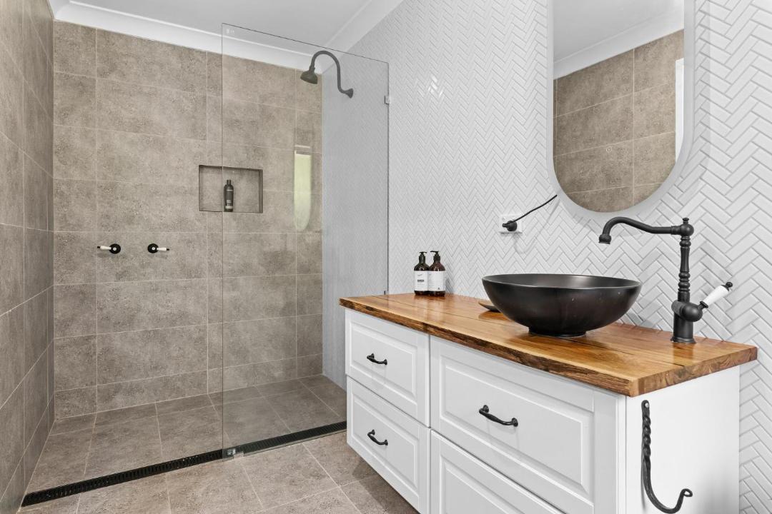 Photo of Others in Forresters Beach