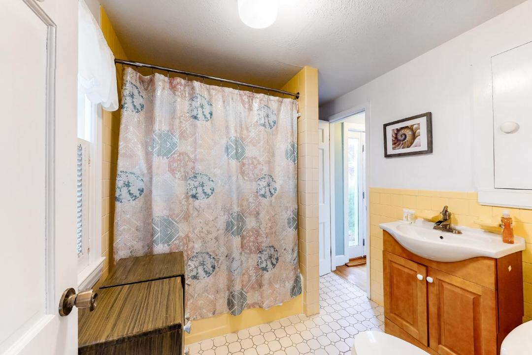 Photo of Others in Dennis