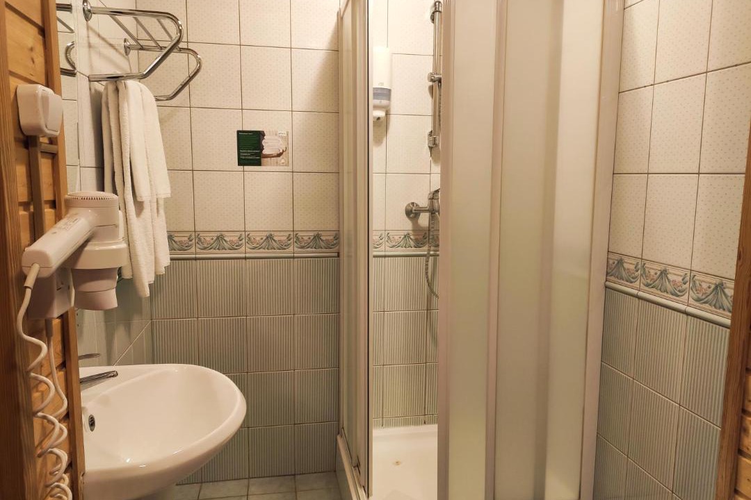 Photo of Bathroom in Lopotovo