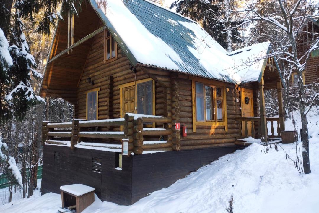 Photo of Buildings in Lopotovo