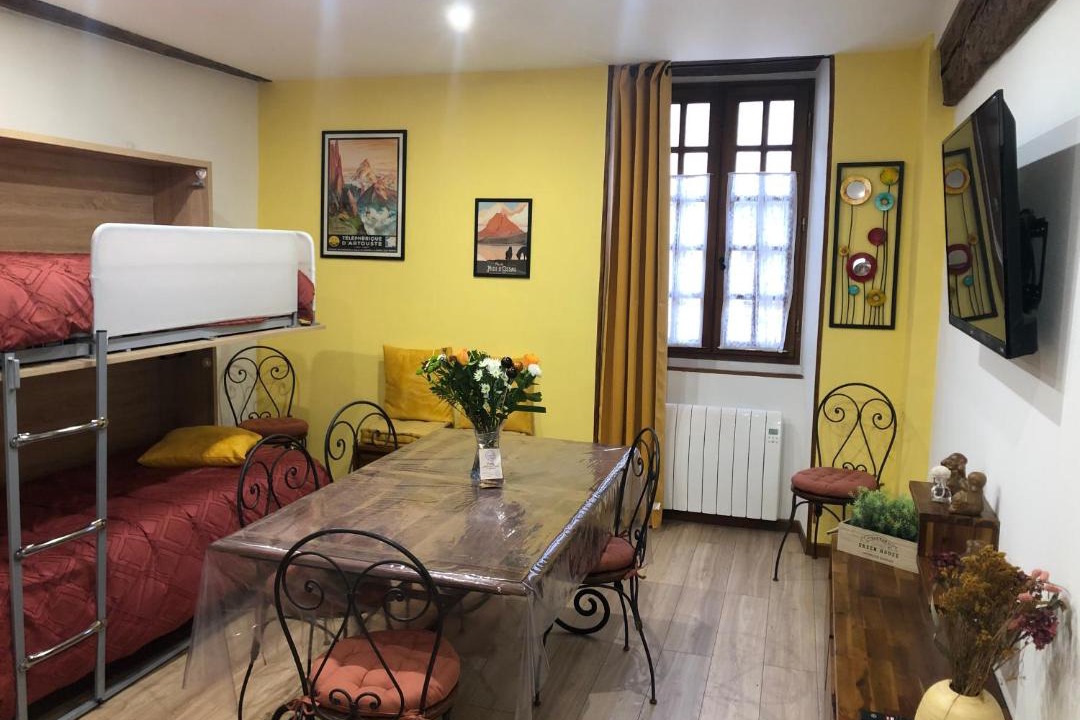 Photo of Others in Bielle