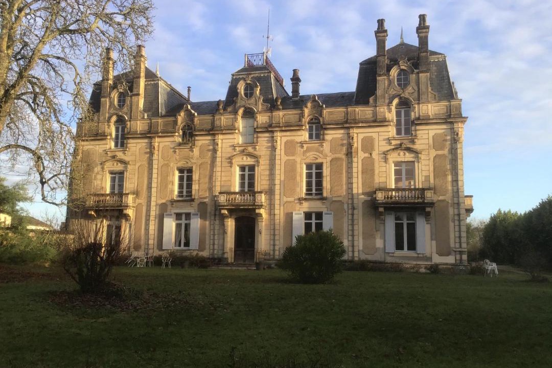 Photo of Others in Bazas