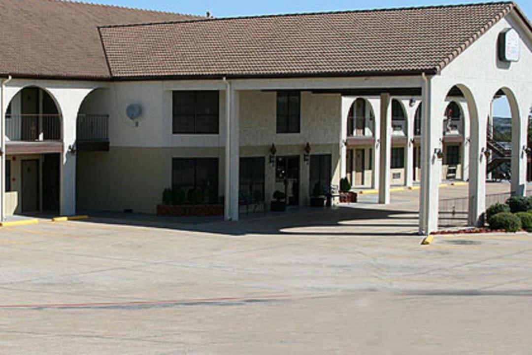 Photo of Buildings in Weatherford