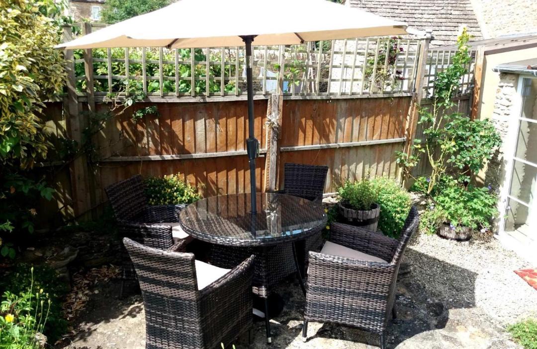 Photo of Patio Balcony in Southrop