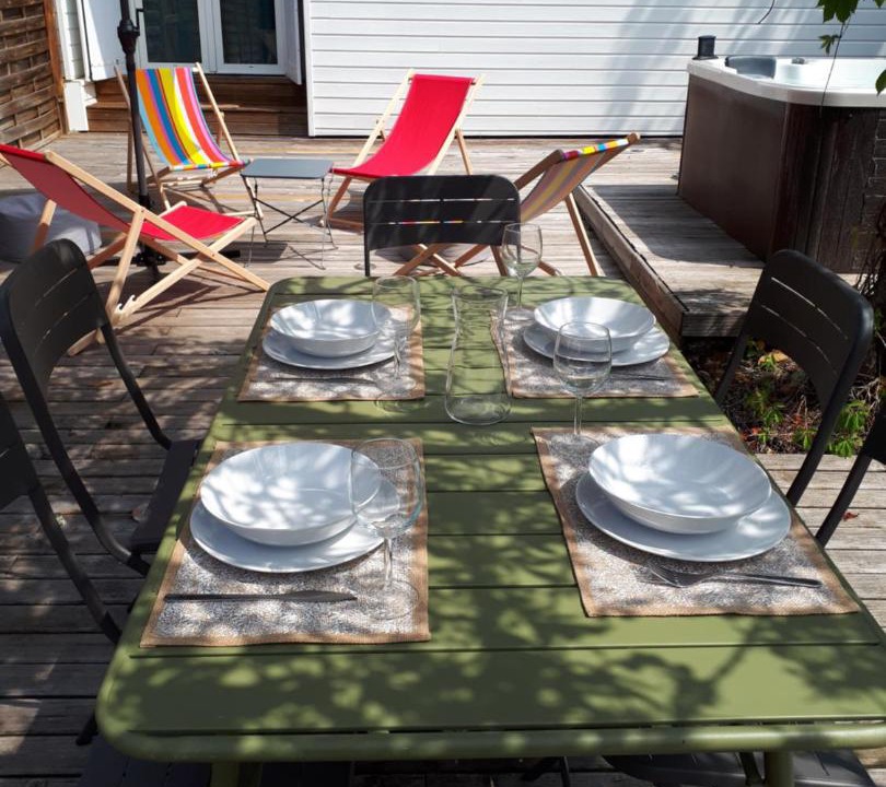 Photo of Patio Balcony in Saint-Julien-en-Born