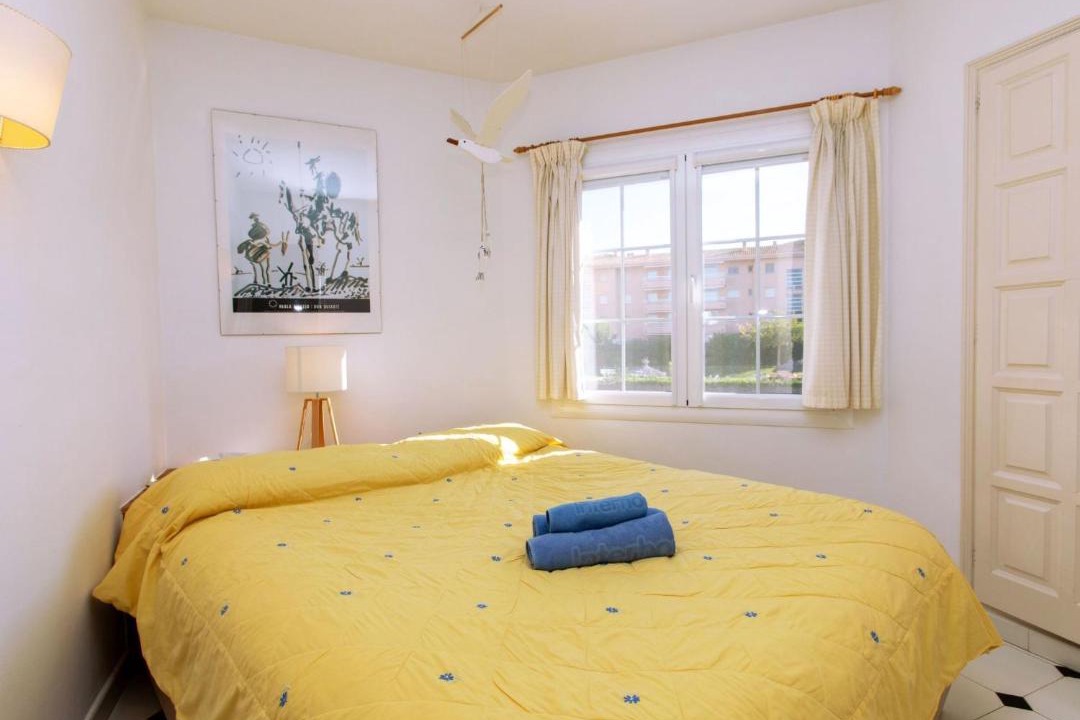 Photo of Bedroom in Pals