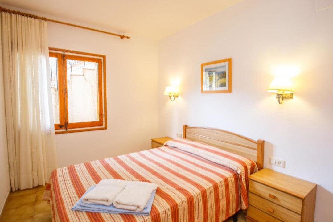 Photo of Bedroom in Pals