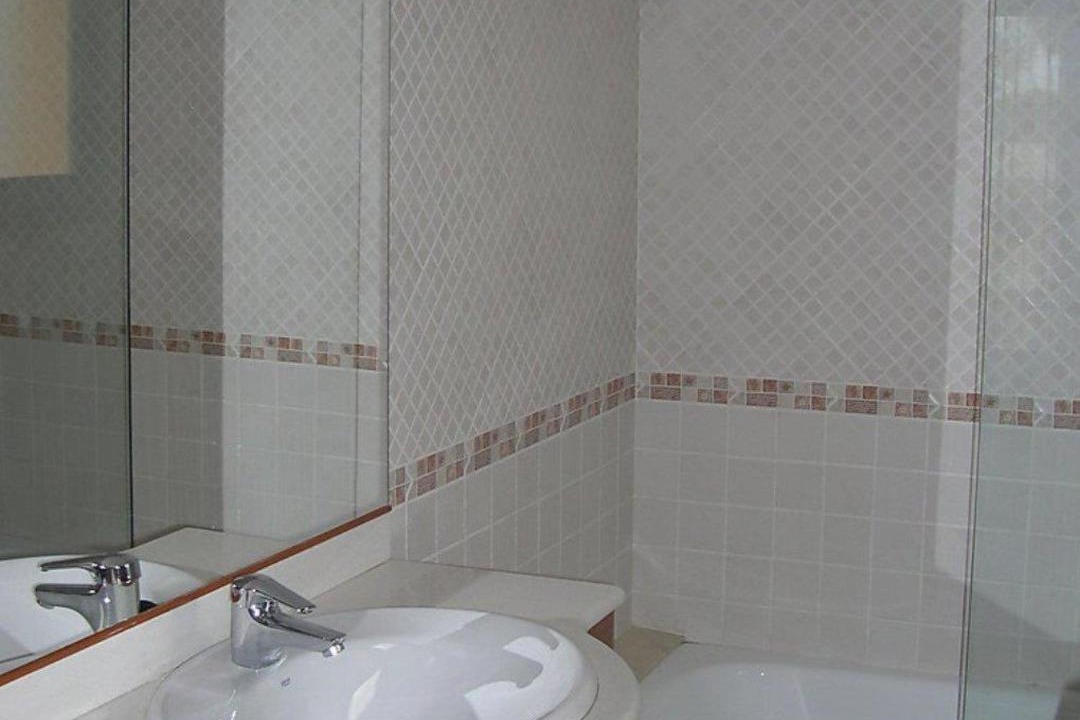 Photo of Bathroom in Pals