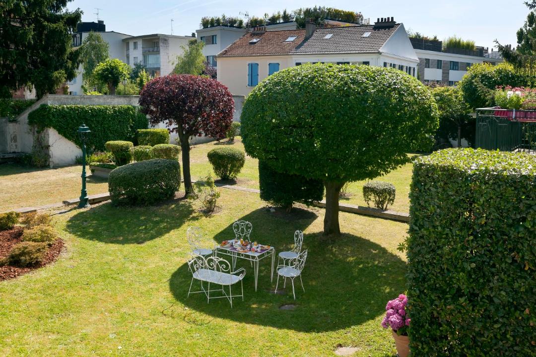 Photo of Others in Rueil-Malmaison