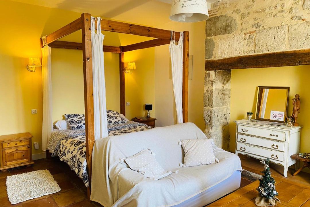 Photo of Bedroom in Nerac
