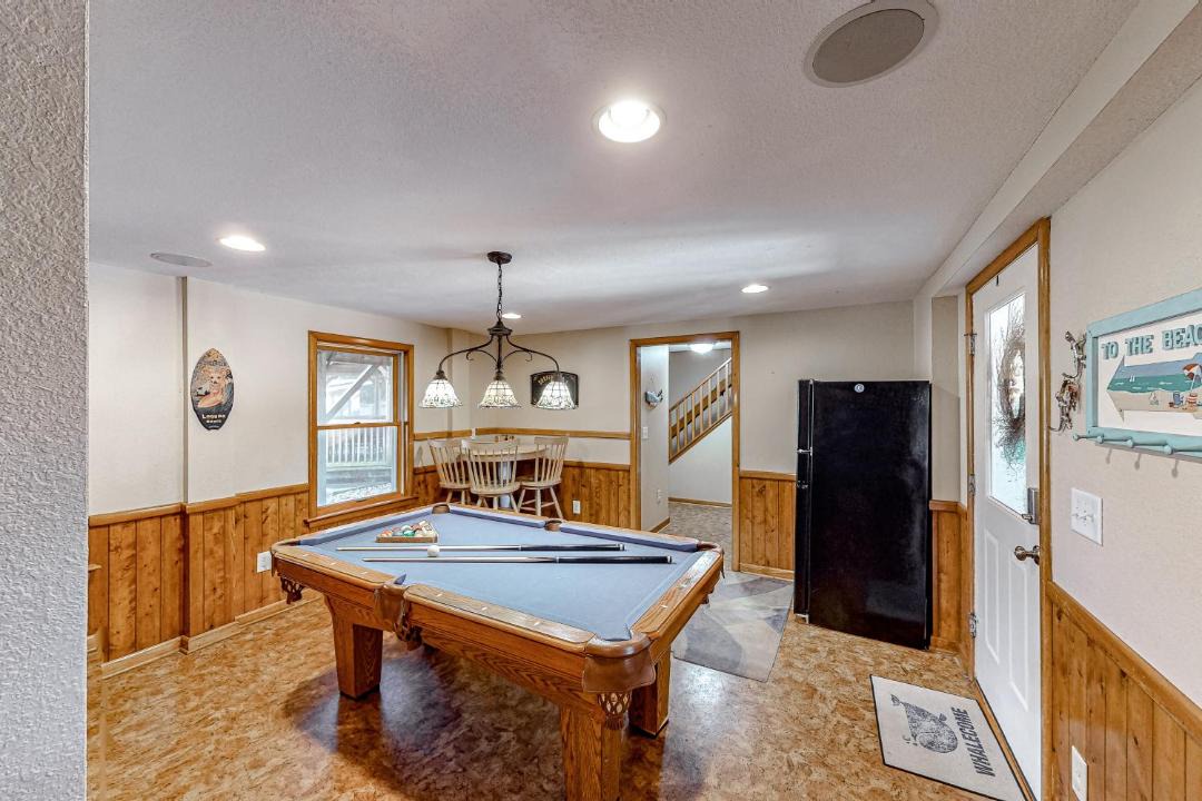 Photo of Livingroom in Whalehead Beach
