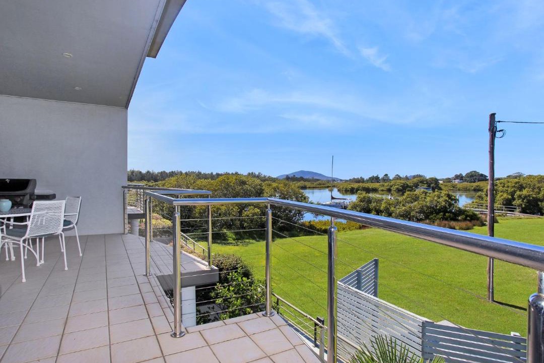 Photo of Patio Balcony in Tea Gardens