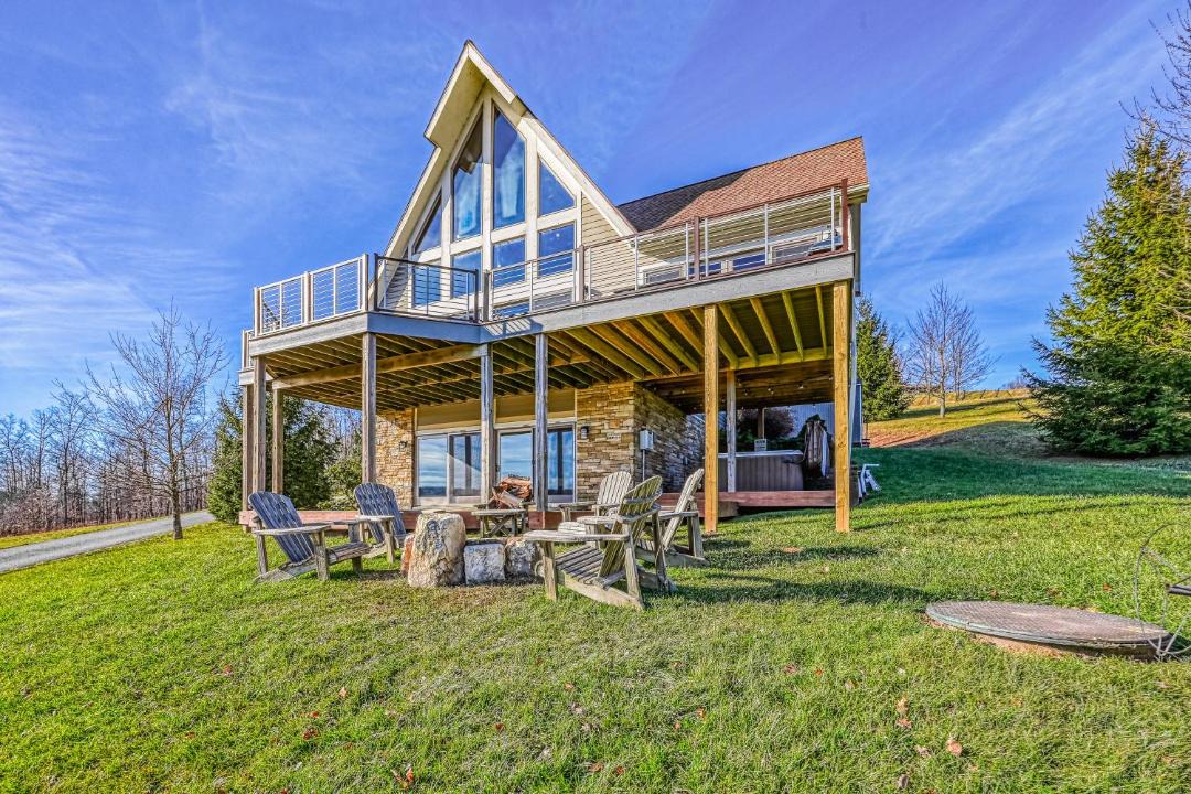 Photo of Buildings in Waterfront Greens