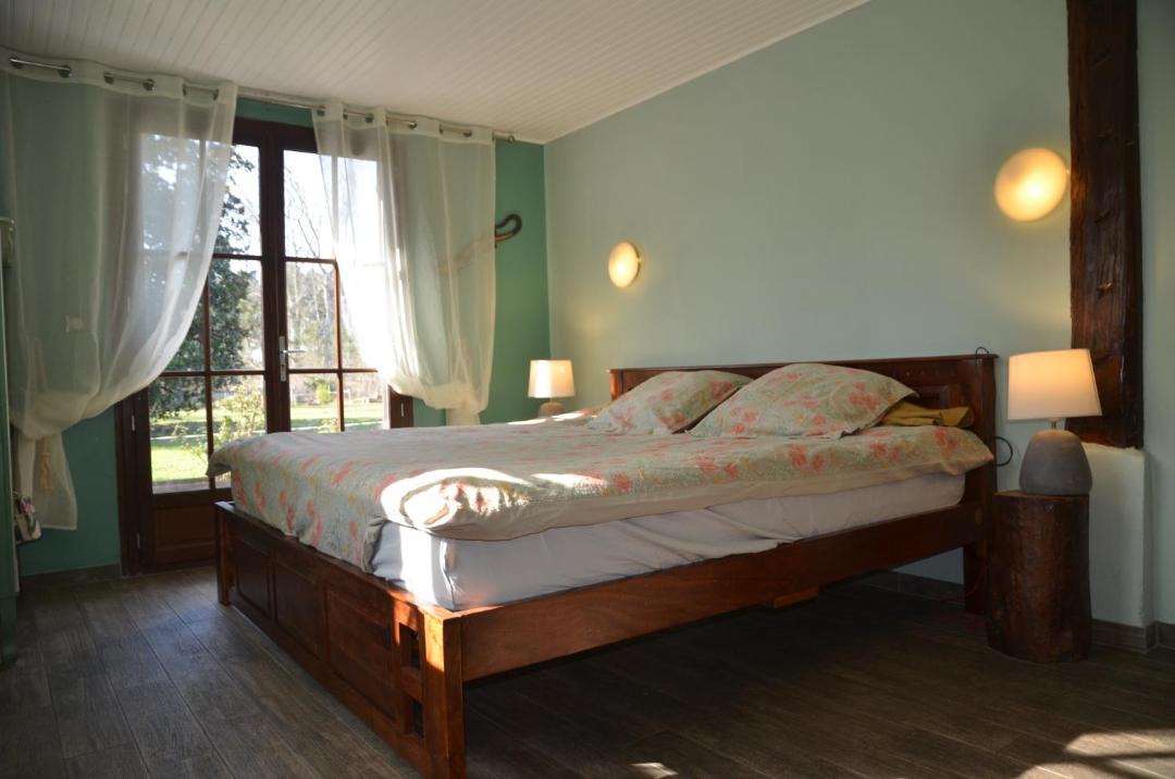 Photo of Others in Callen