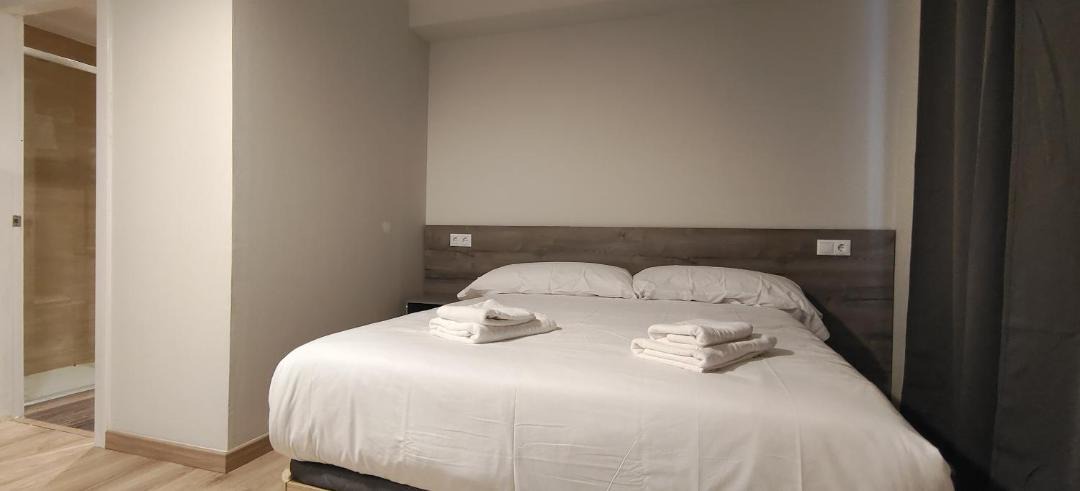 Photo of Bedroom in Figueres