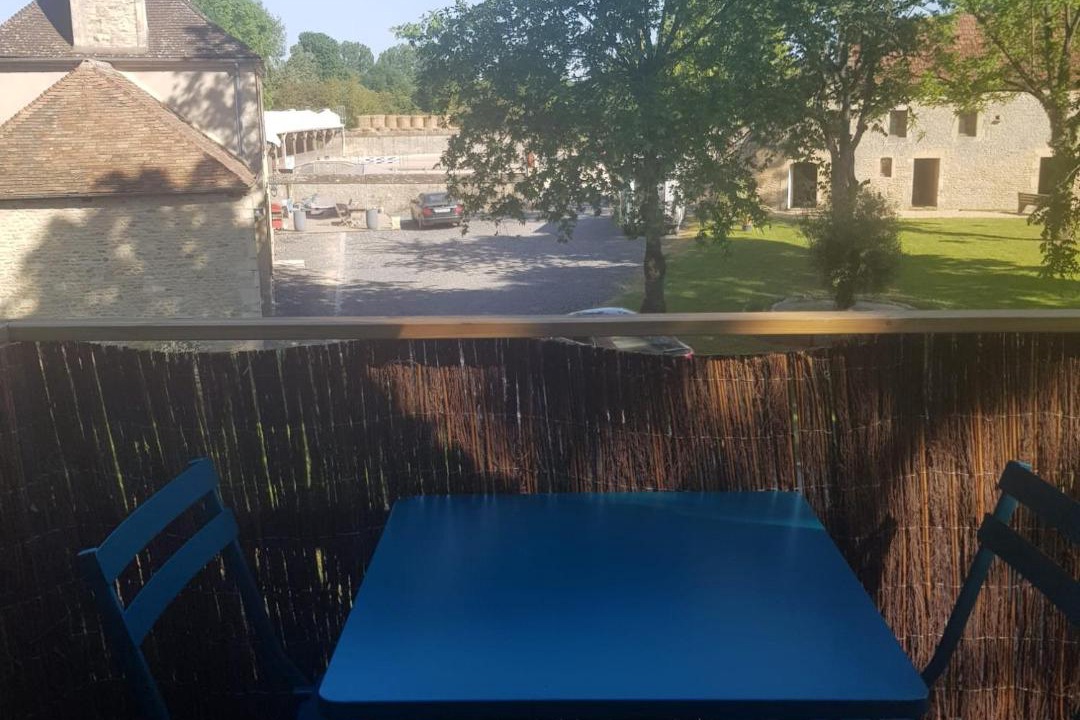 Photo of Others in Moult