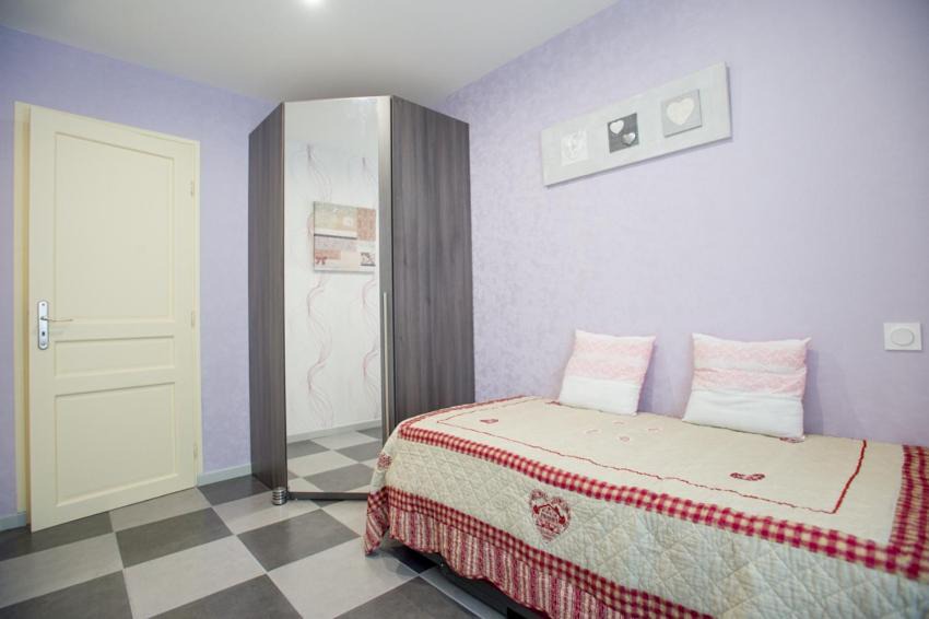 Photo of Bedroom in Bagneres-de-Bigorre