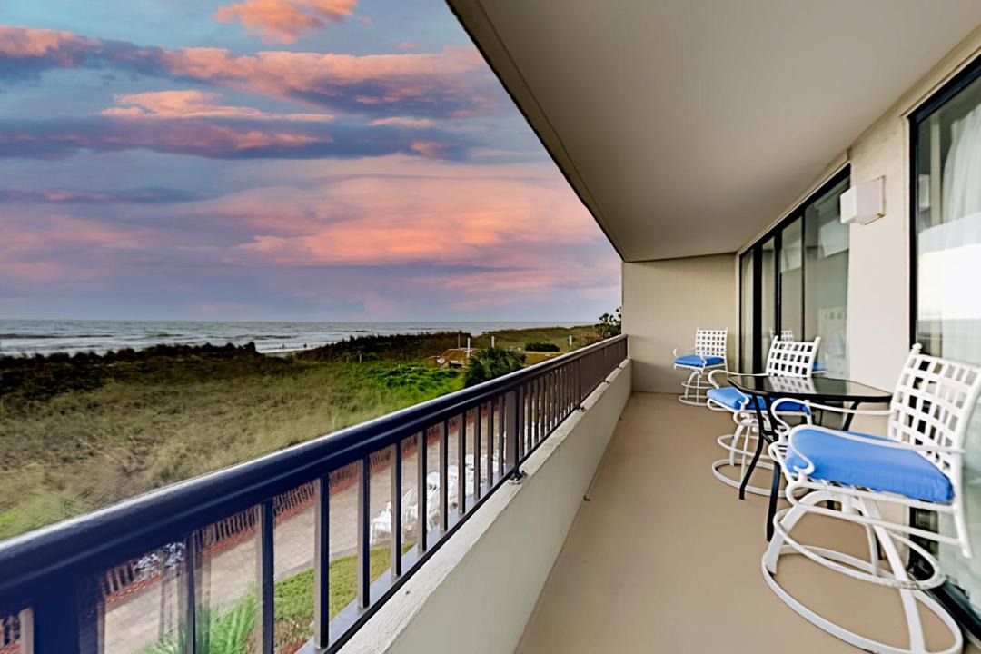 Photo of Patio Balcony in Windy Hill