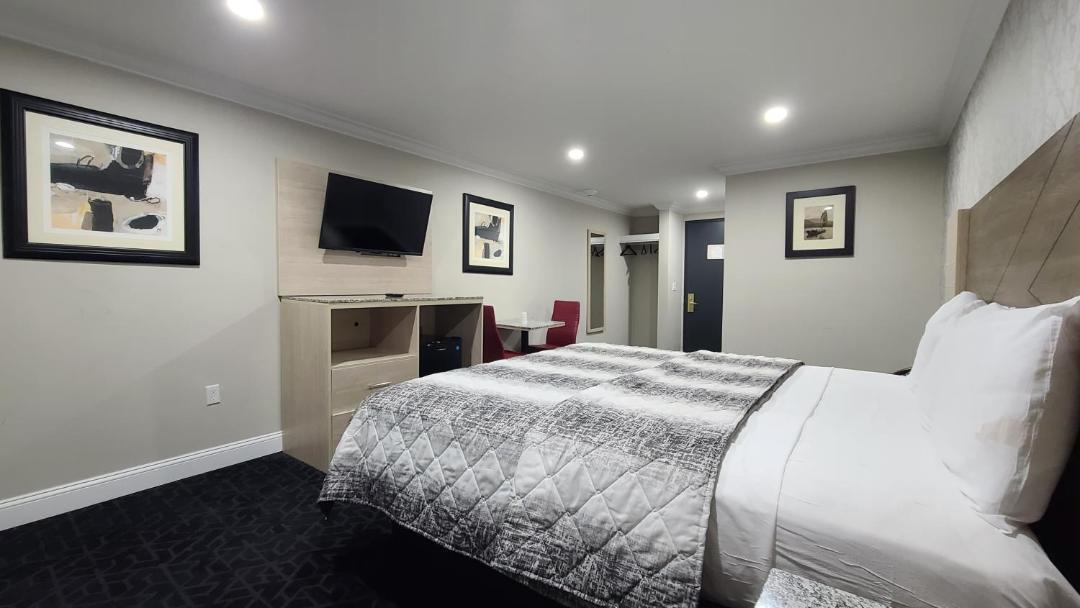 Photo of Bedroom in Sheepshead Bay