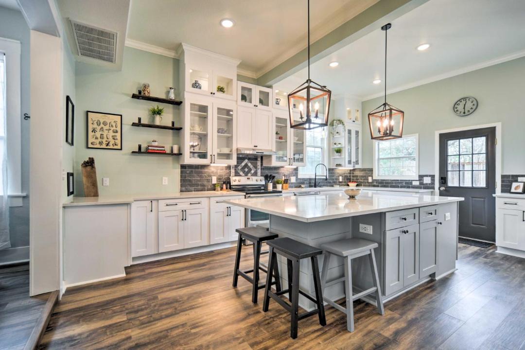 Photo of Kitchen in Gonzales