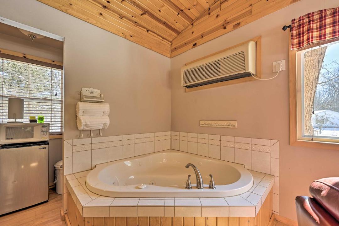 Photo of Bathroom in Wisconsin Dells