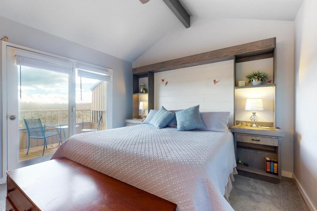 Photo of Bedroom in Redmond