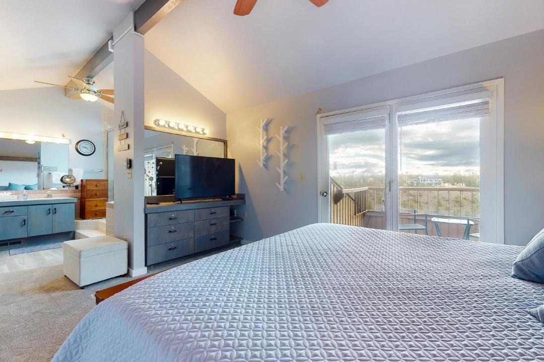 Photo of Bedroom in Redmond