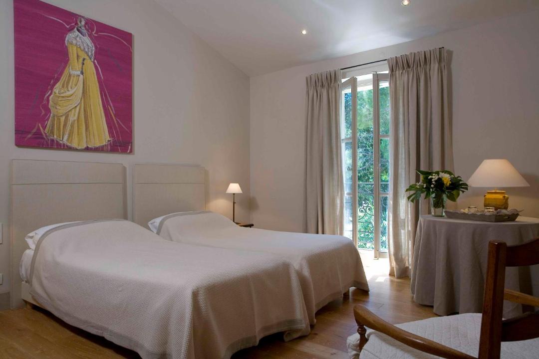 Photo of Bedroom in Les Baux-de-Provence