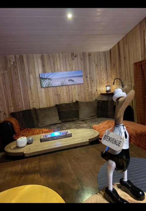 Photo of Livingroom in Grayan-Et-L'Hopital