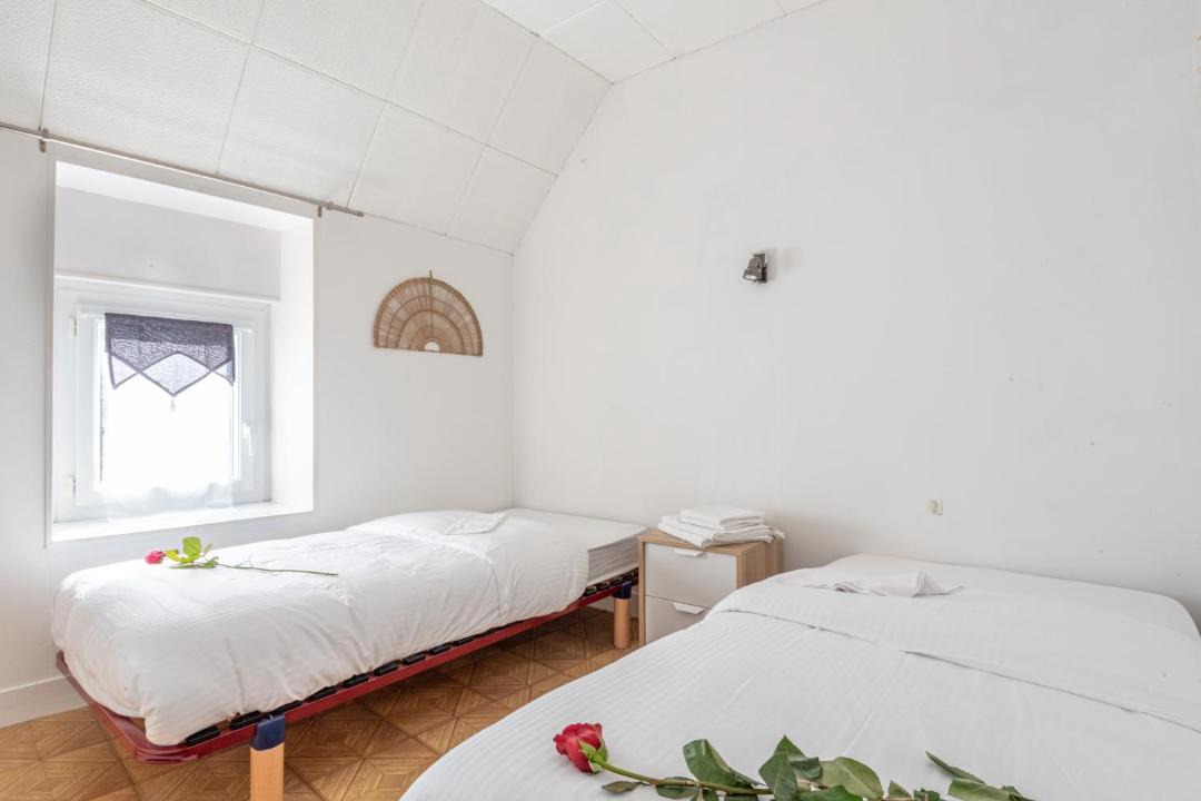 Photo of Bedroom in Saint-Vaast-la-Hougue