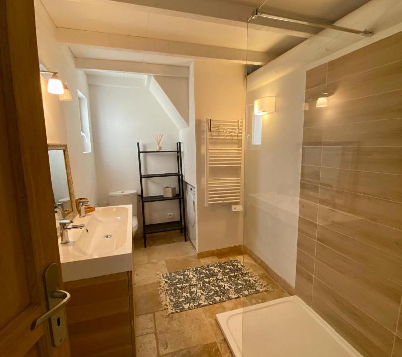 Photo of Others in Lagnes