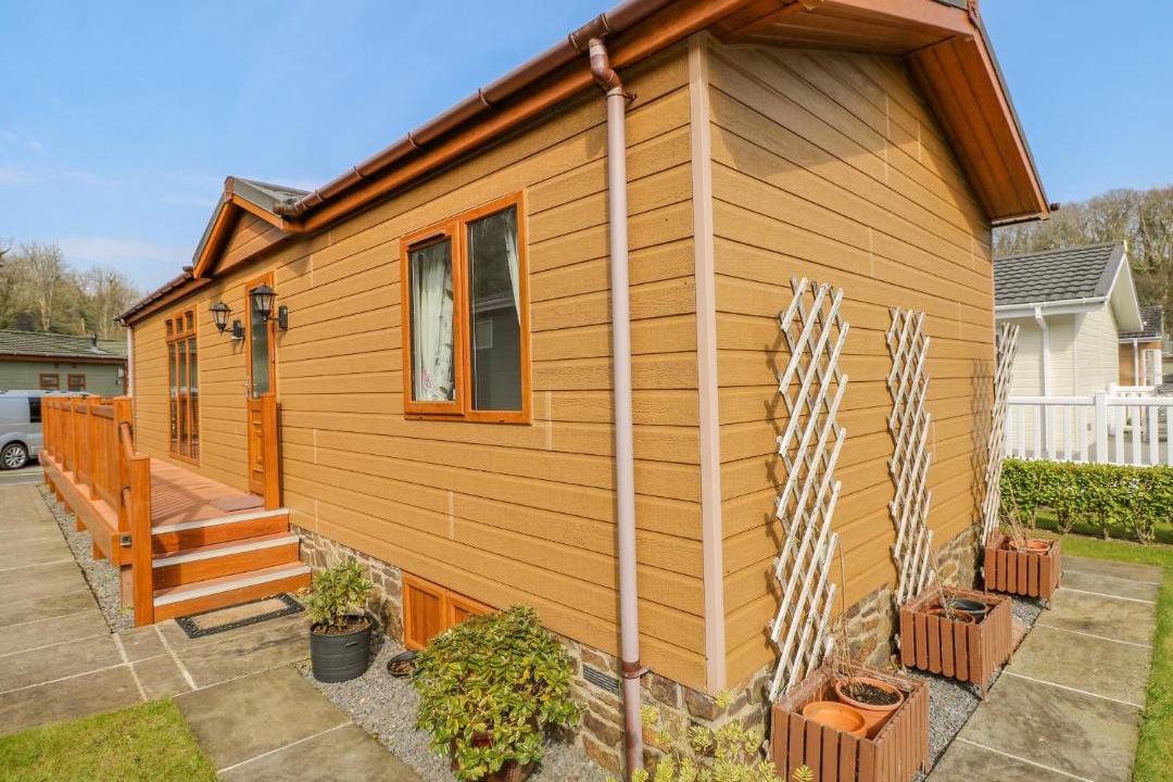 Photo of Buildings in Amroth