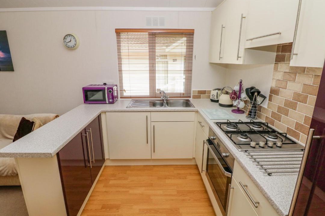 Photo of Kitchen in Amroth