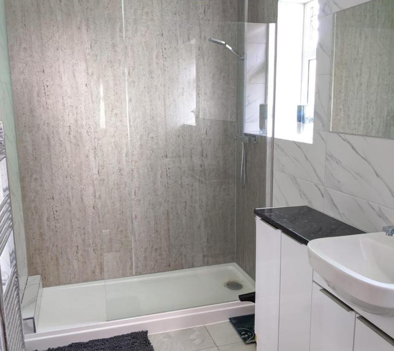 Photo of Bathroom in Eltham West