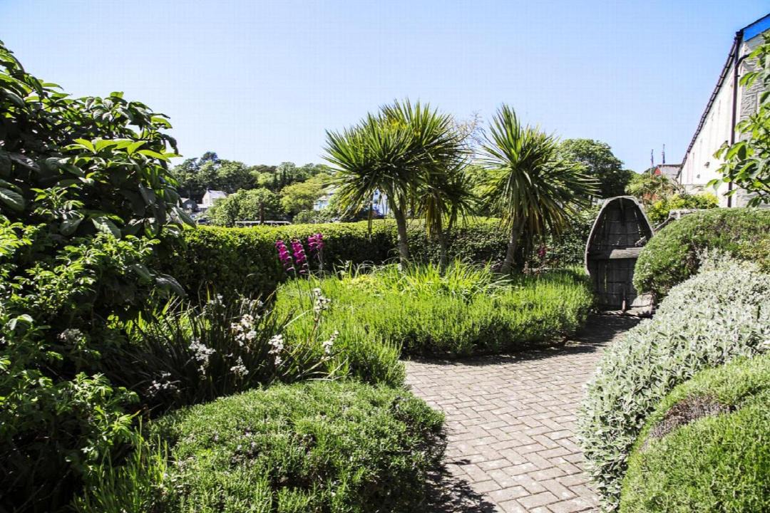 Photo of Others in Charlestown